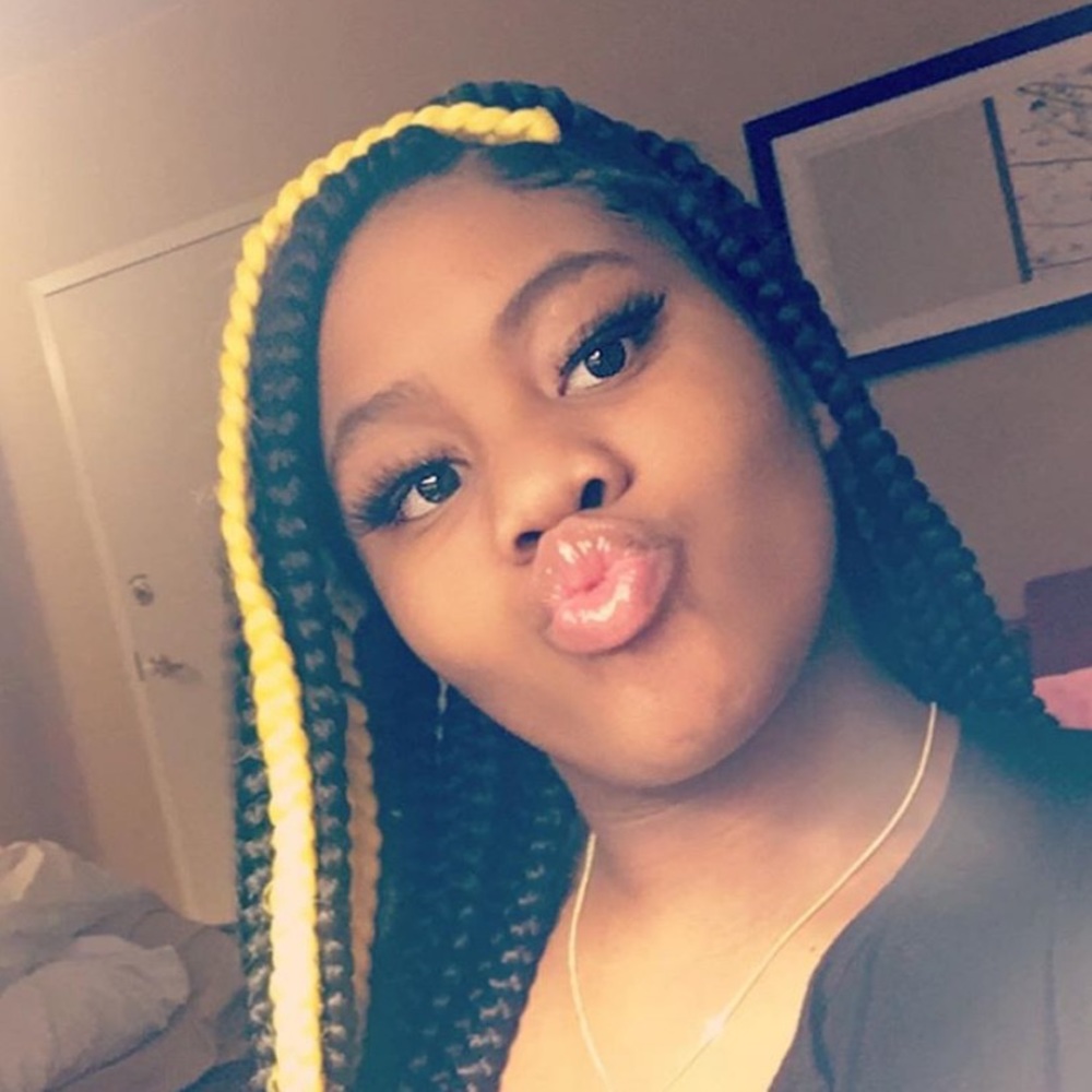 Meet your Posher, Deja